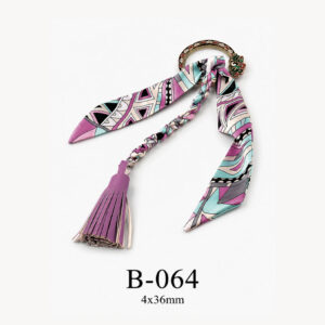 Khăn lụa trang trí hồng tím kèm tua B-064